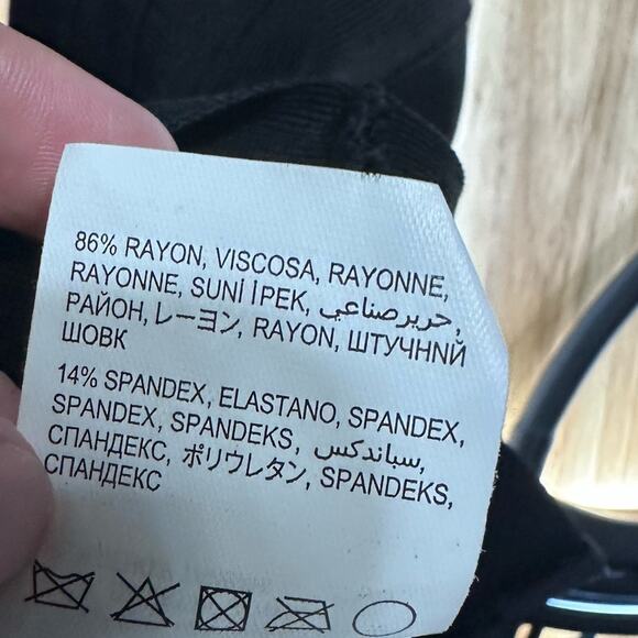 BEBE Black Metallic Bandage Crop Top – S – Y2K Glam - Picture 9 of 11